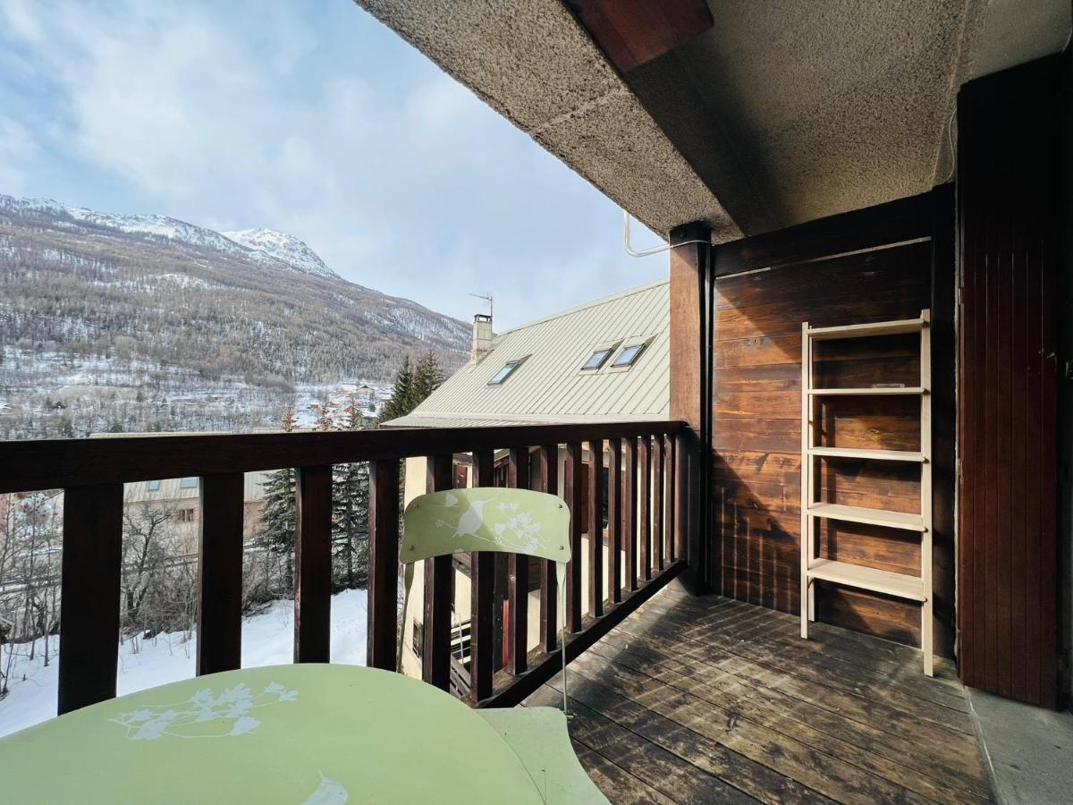 Studio Montagne - Plein Soleil Et Terrasse Briançon Exteriör bild