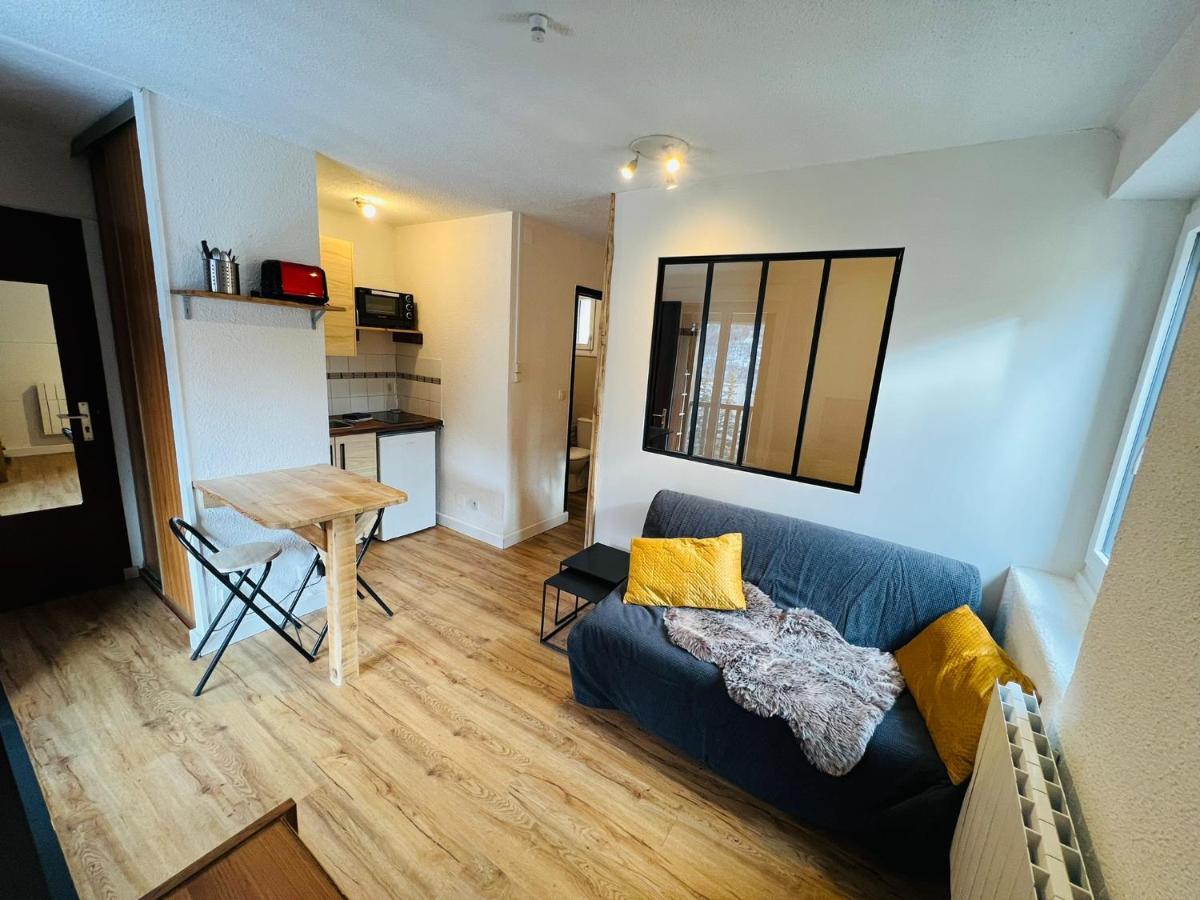 Studio Montagne - Plein Soleil Et Terrasse Briançon Exteriör bild